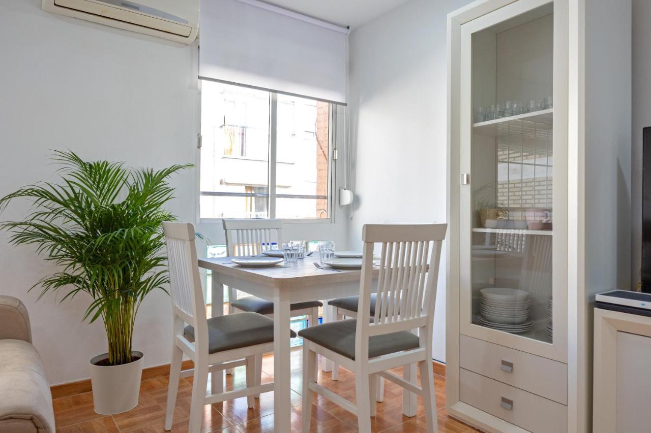 Charming 2 Bedroom Apartment At Triana Center By Oui إشبيلية المظهر الخارجي الصورة