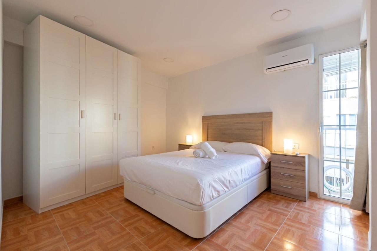 Charming 2 Bedroom Apartment At Triana Center By Oui إشبيلية المظهر الخارجي الصورة