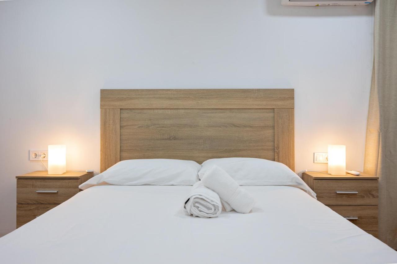 Charming 2 Bedroom Apartment At Triana Center By Oui إشبيلية المظهر الخارجي الصورة