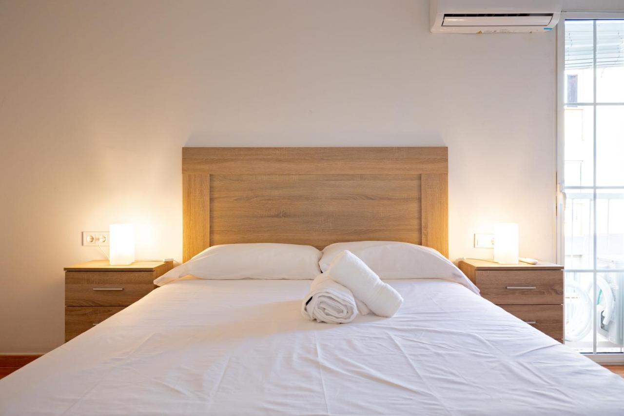 Charming 2 Bedroom Apartment At Triana Center By Oui إشبيلية المظهر الخارجي الصورة