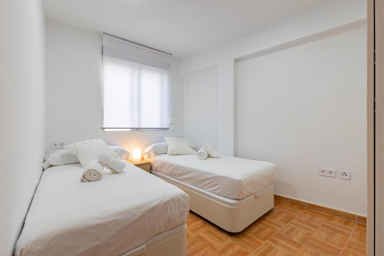 Charming 2 Bedroom Apartment At Triana Center By Oui إشبيلية المظهر الخارجي الصورة