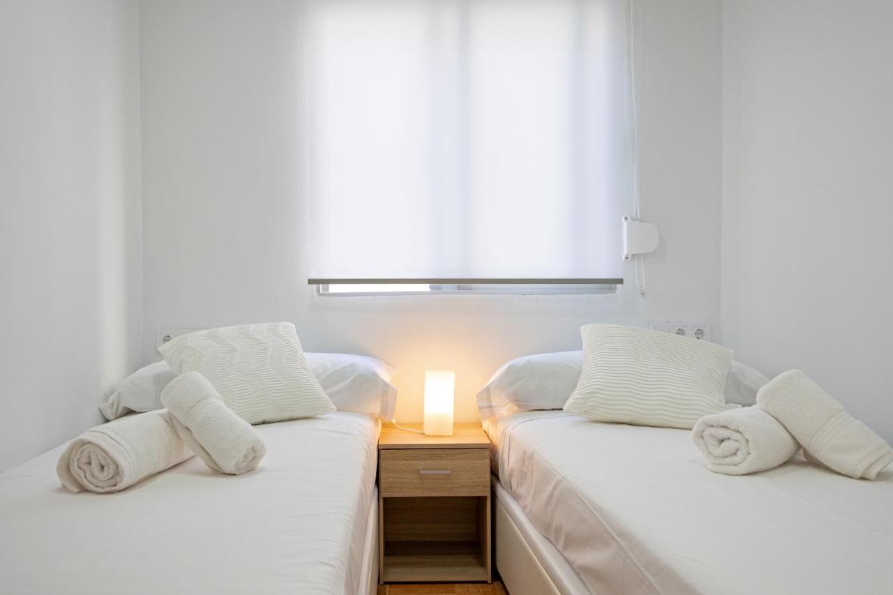 Charming 2 Bedroom Apartment At Triana Center By Oui إشبيلية المظهر الخارجي الصورة